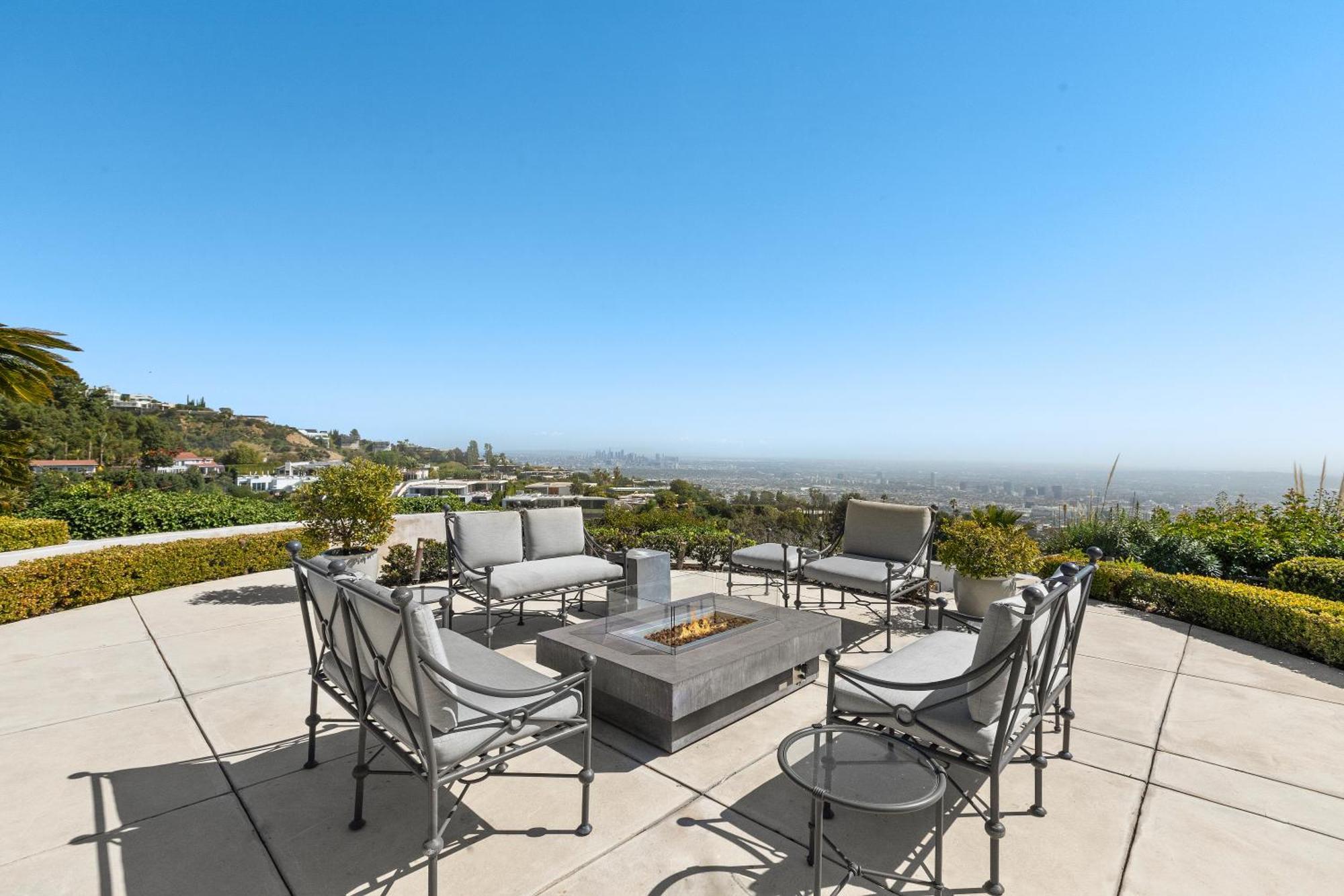 Trousdale Grand * Los Angeles
